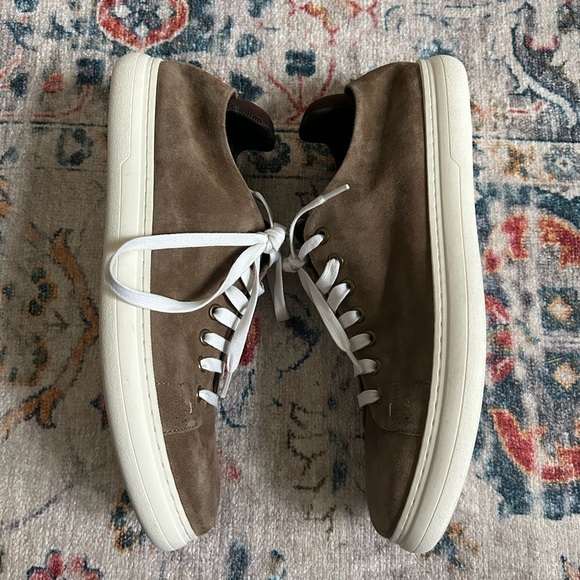 Donald Pliner Pierce Suede Sneaker Shoe in Tan Size 10 - Picture 4 of 9